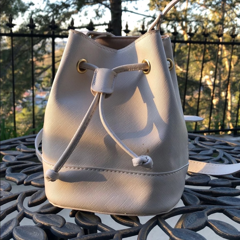 Forever 21 Duffle bag